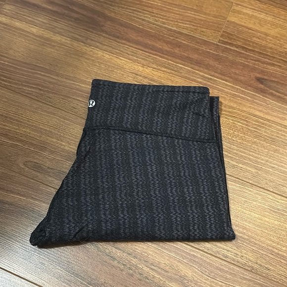 Lulu wunder under - Picture 1 of 4